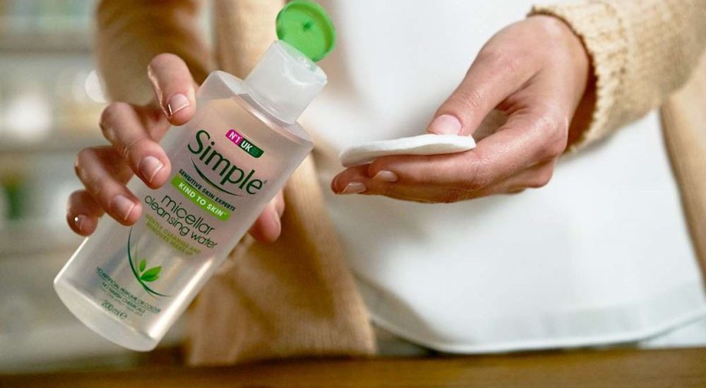 Nước tẩy trang simple có tốt không, giá bao nhiêu, mua ở đâu?