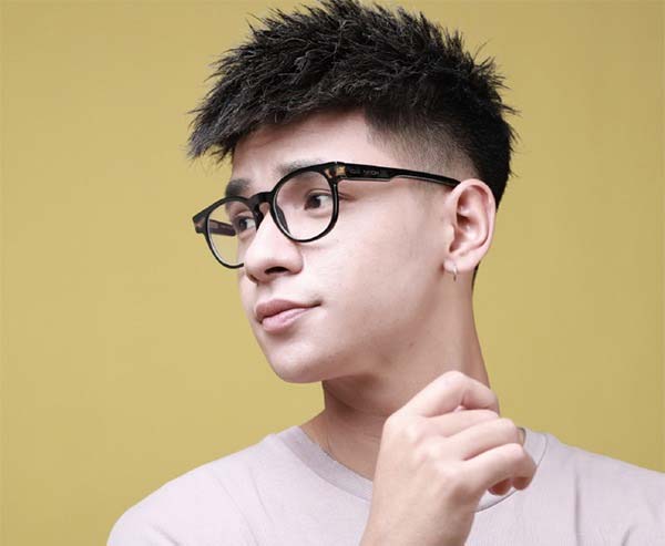 12 Kiểu tóc uốn con sâu nam thời trang nhất hè 2022